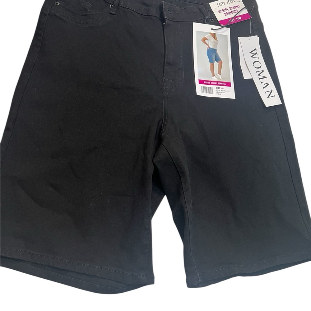 Faith High Rise Skinny Bermuda Black Women Jean Shorts Size 16W NWT